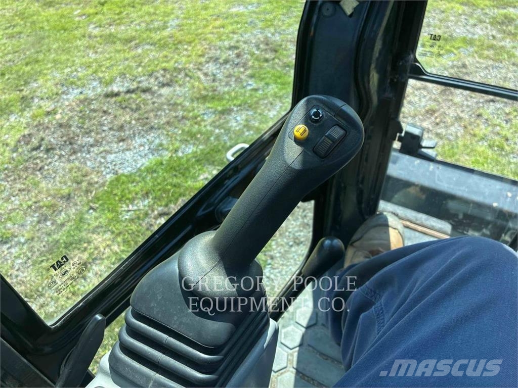 CAT 30807CR Rupsgraafmachines