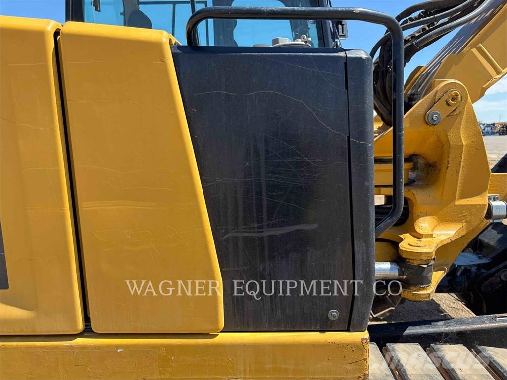 CAT 308CR Roomikekskavaatorid