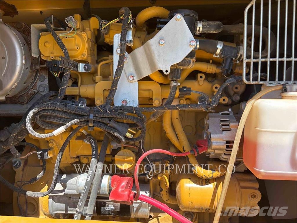 CAT 308CR Roomikekskavaatorid