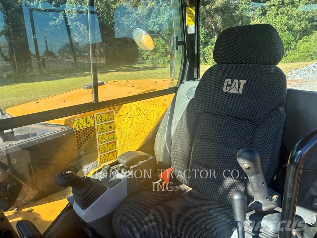 CAT 308CR Mini bageri <7t