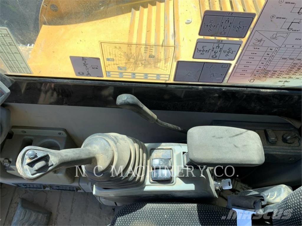 CAT 308E2 CRCB Pelle sur chenilles