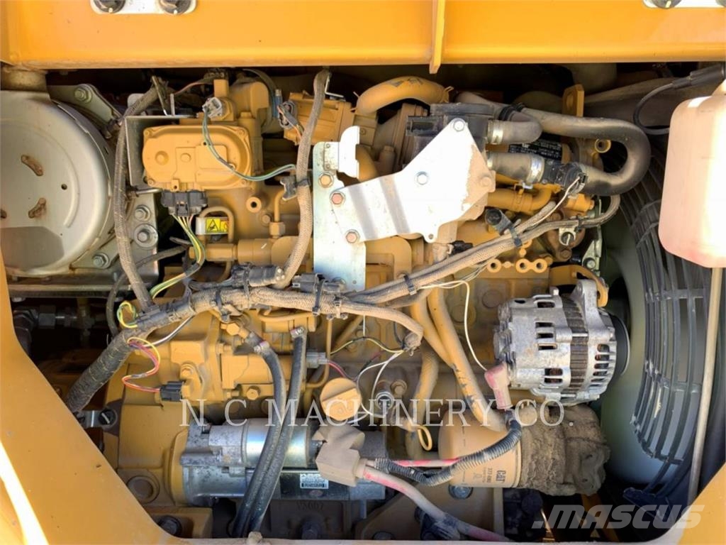 CAT 308E2 CRCB Pelle sur chenilles