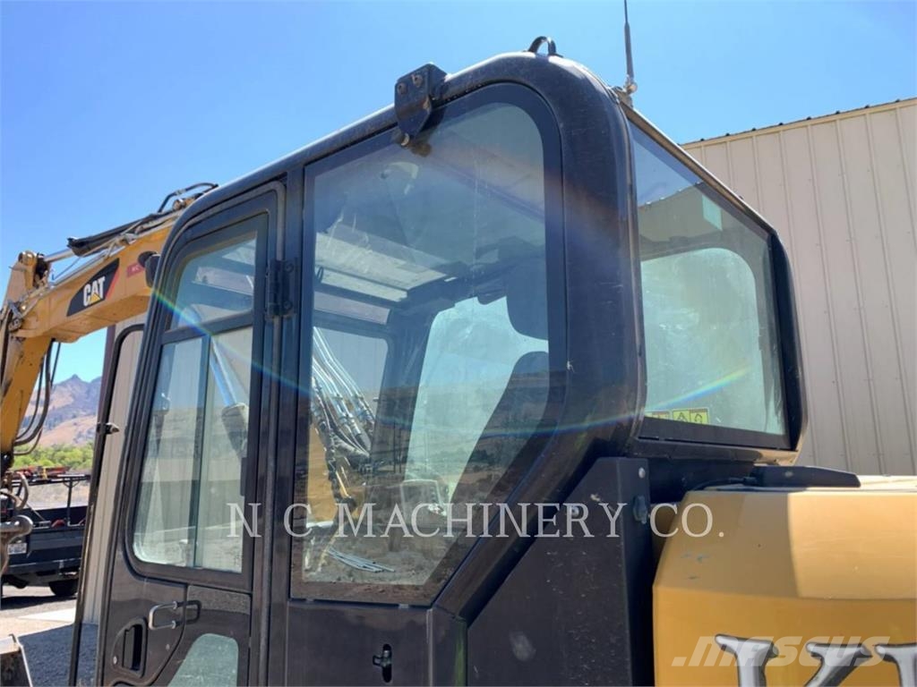 CAT 308E2 CRCB Pelle sur chenilles
