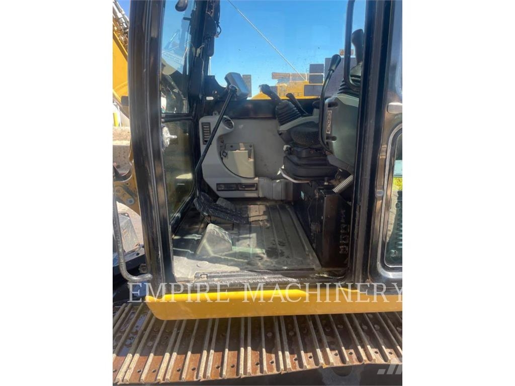 CAT 308E2CRSBG حفارات زحافة