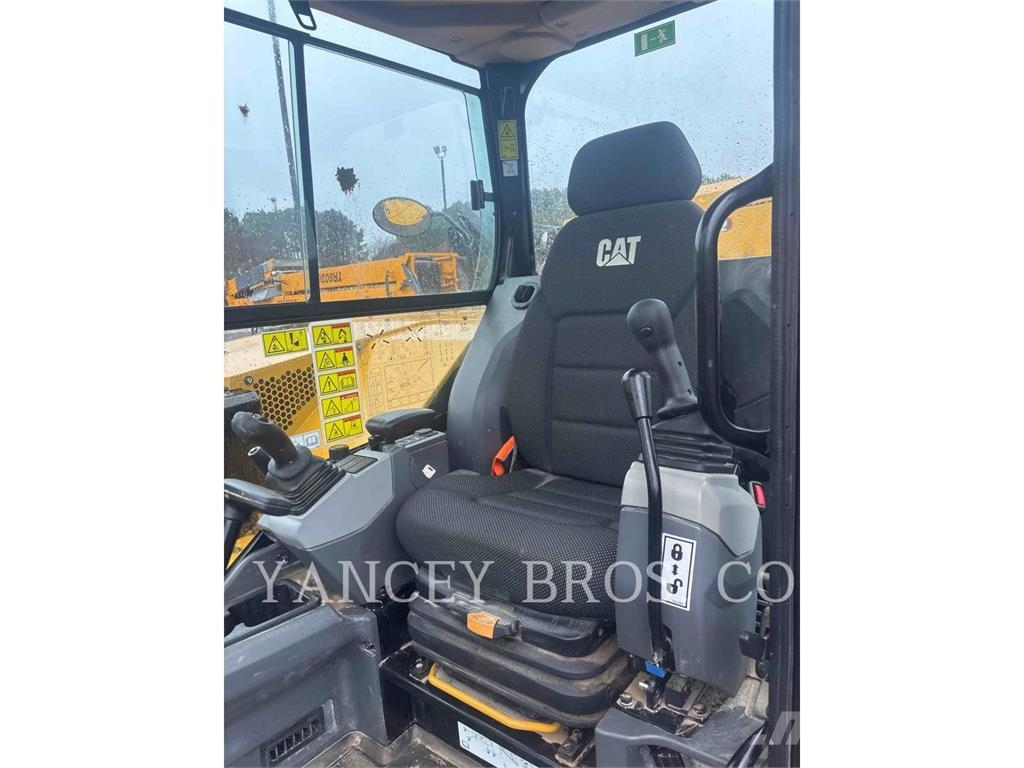 CAT 309 대형 굴삭기 29톤 이상