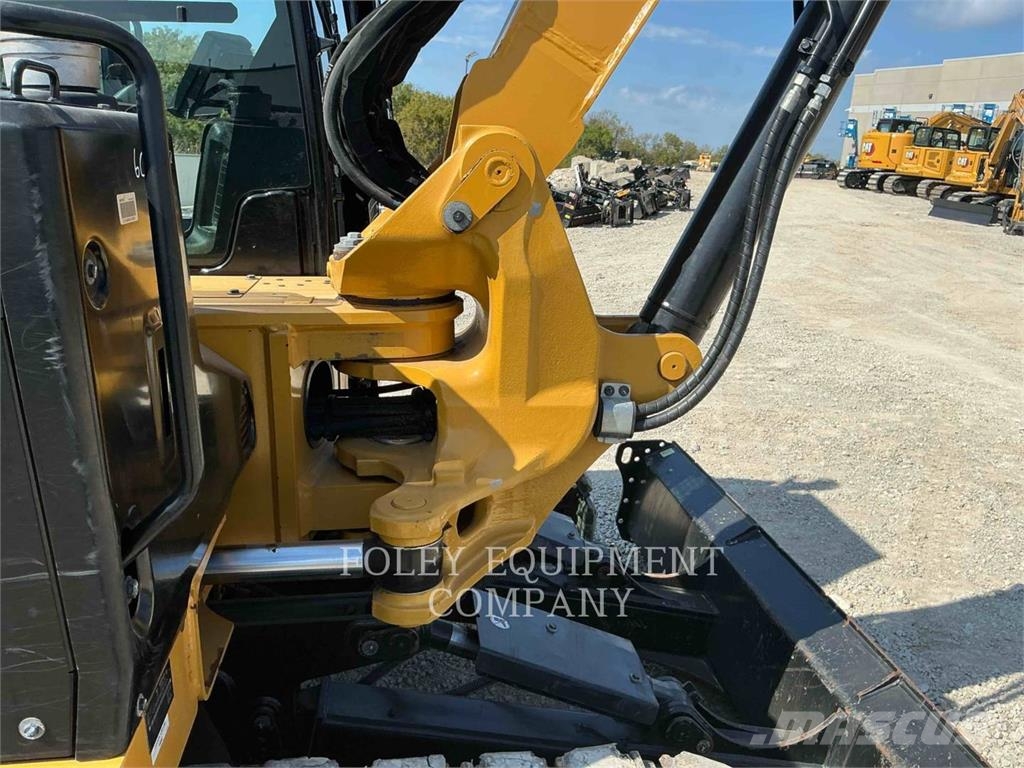 CAT 30907CR Crawler excavators