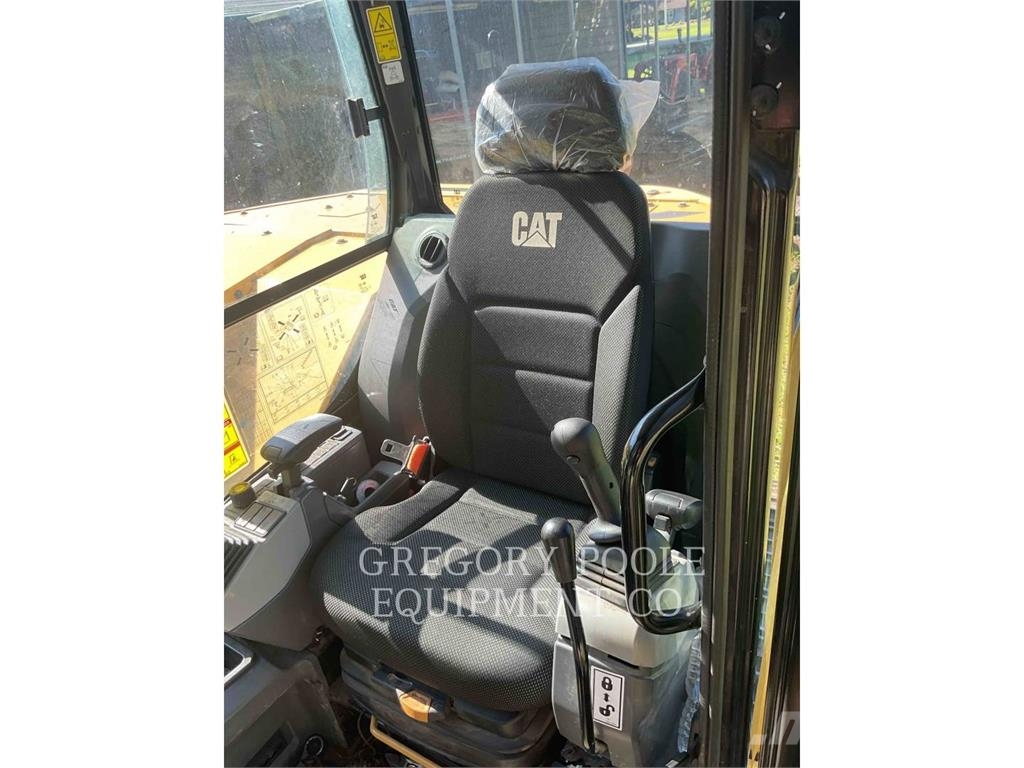 CAT 30907CR Vikšriniai ekskavatoriai