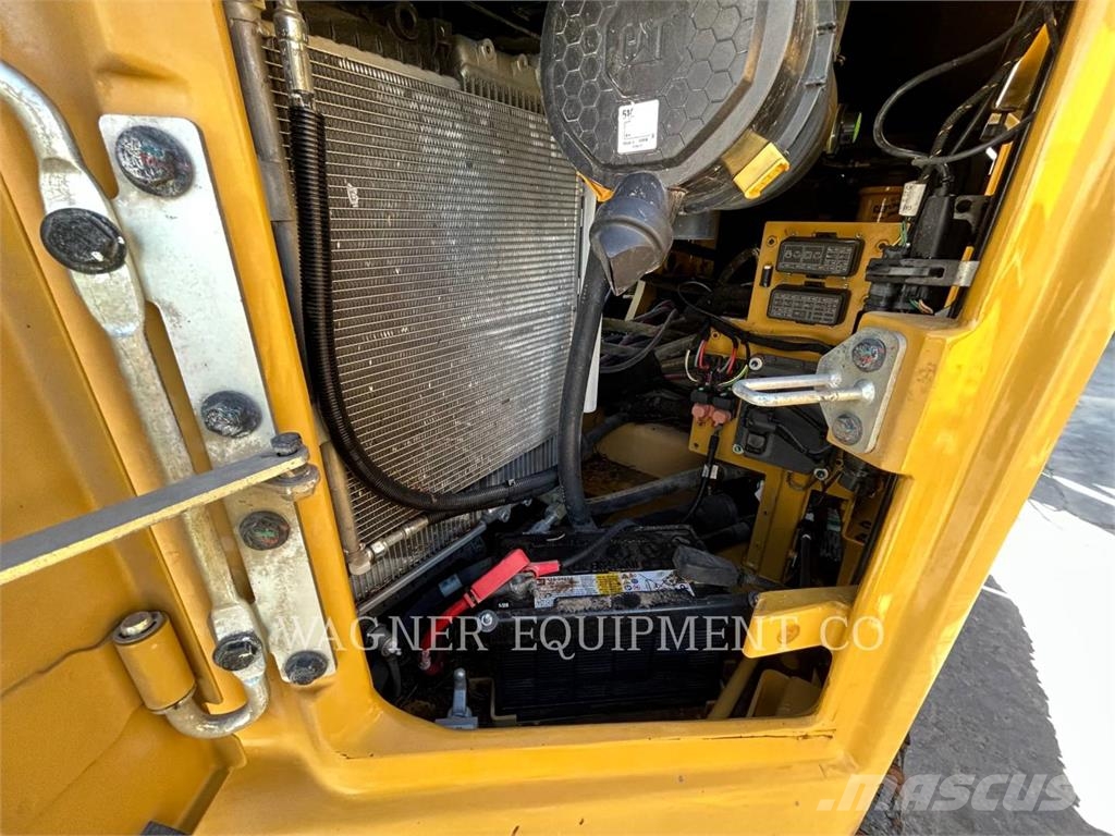 CAT 310 Beltegraver