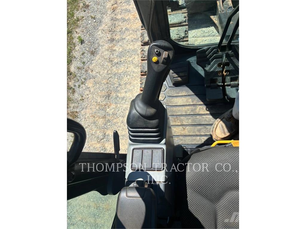 CAT 310 Paletli ekskavatörler