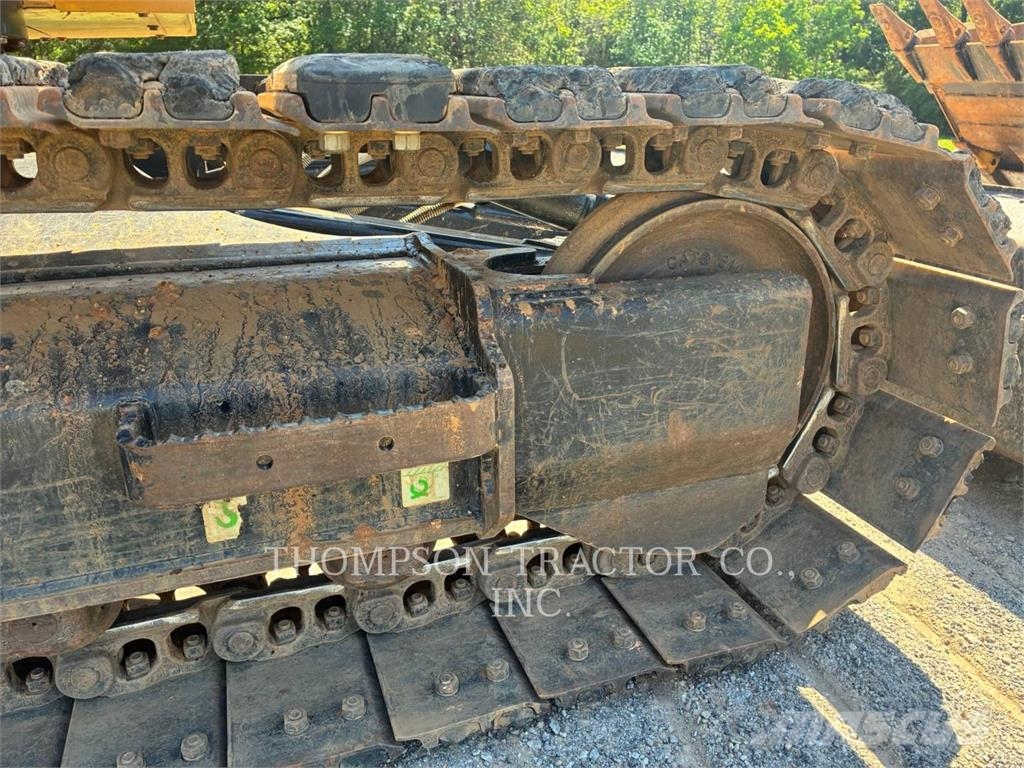 CAT 310 Paletli ekskavatörler