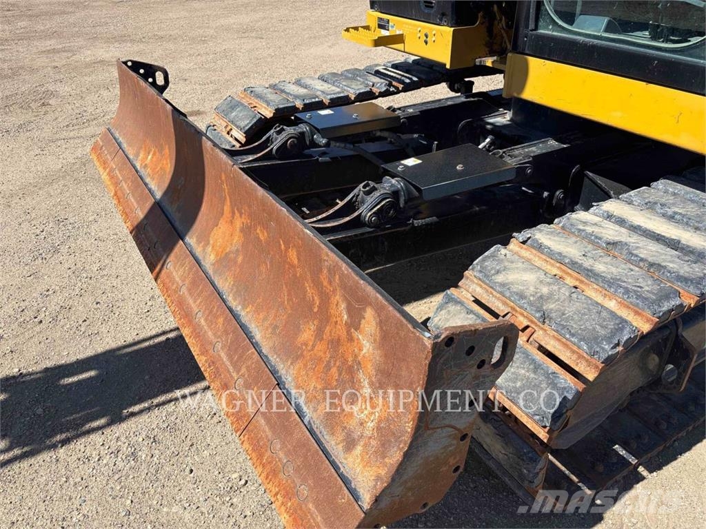 CAT 310 Paletli ekskavatörler