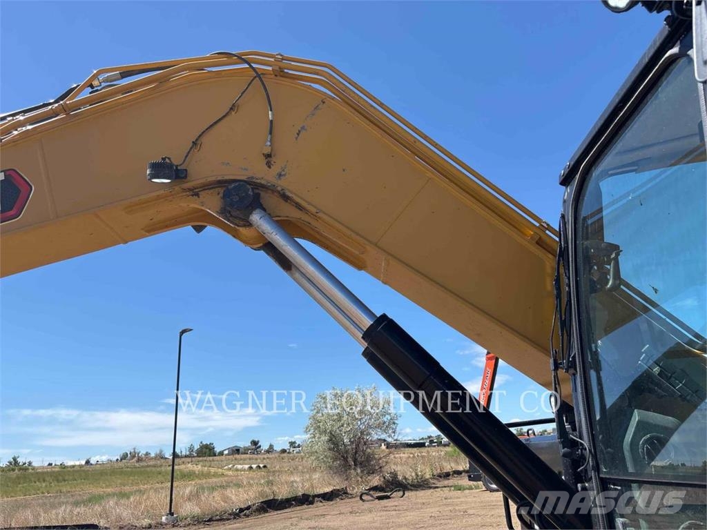 CAT 310 Paletli ekskavatörler