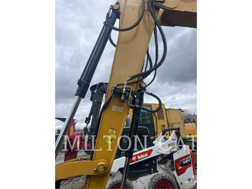 CAT 310 Crawler excavators