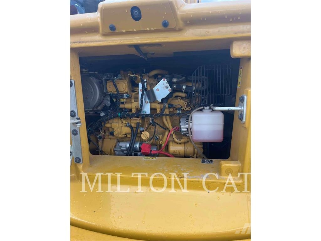 CAT 310 Crawler excavators