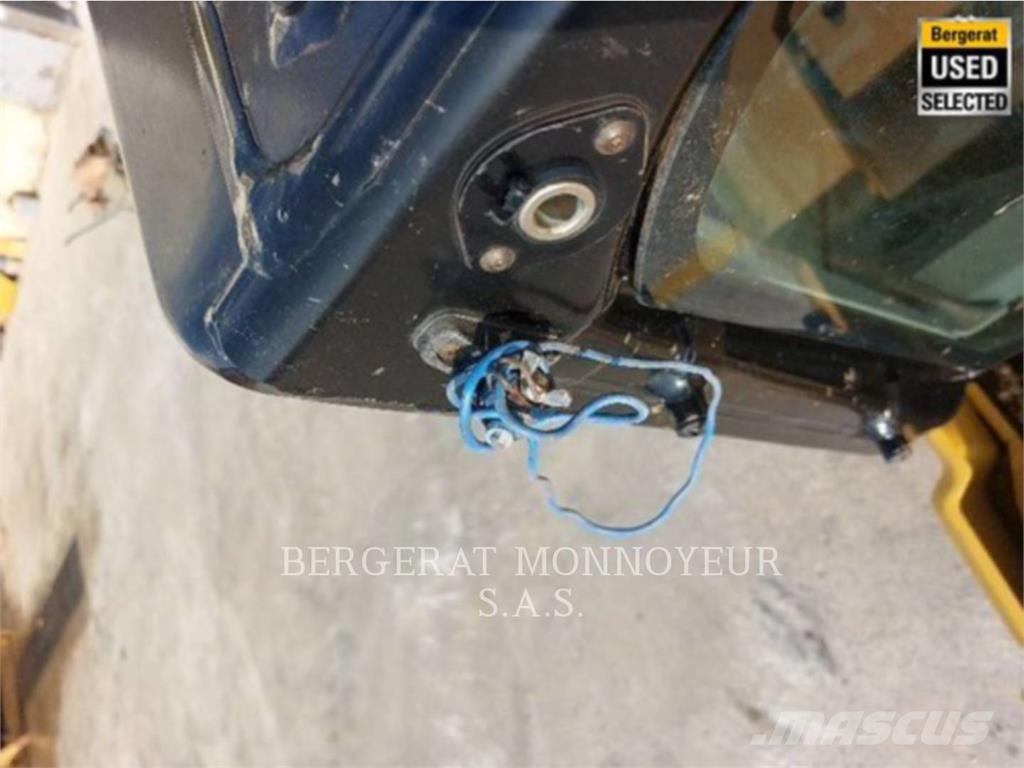 CAT 310 حفارات صغيرة أقل من 7 طن (حفارات صغيرة)