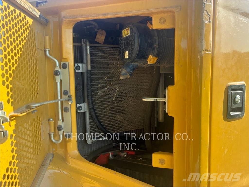 CAT 310 Minigravemaskiner