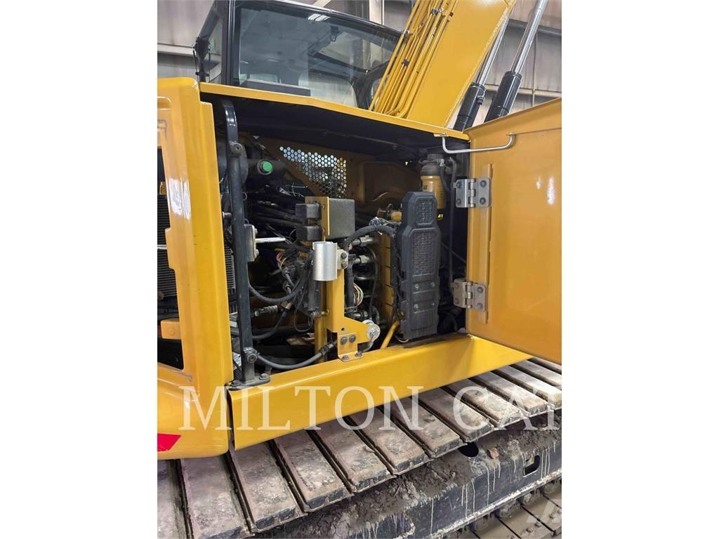 CAT 310 Gravemaskiner på larvebånd