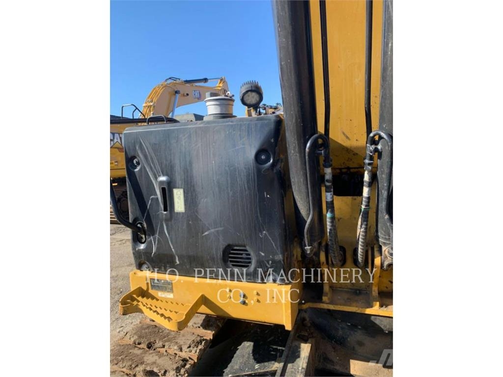 CAT 310-07 Гусеничні екскаватори