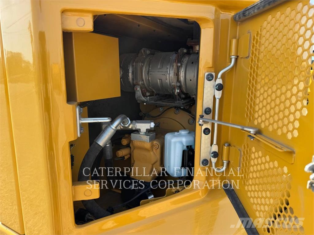 CAT 310-07 Paletli ekskavatörler