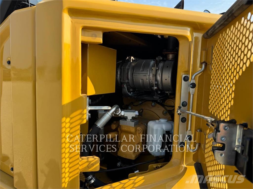 CAT 310-07 Paletli ekskavatörler
