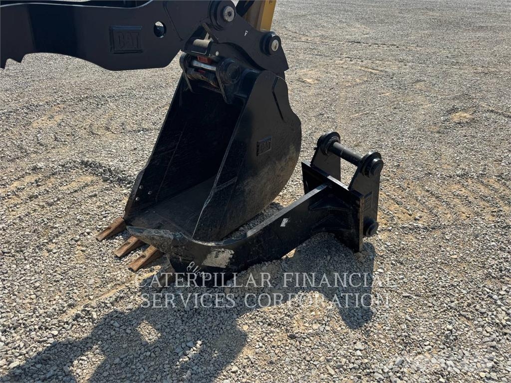 CAT 310-07 Paletli ekskavatörler