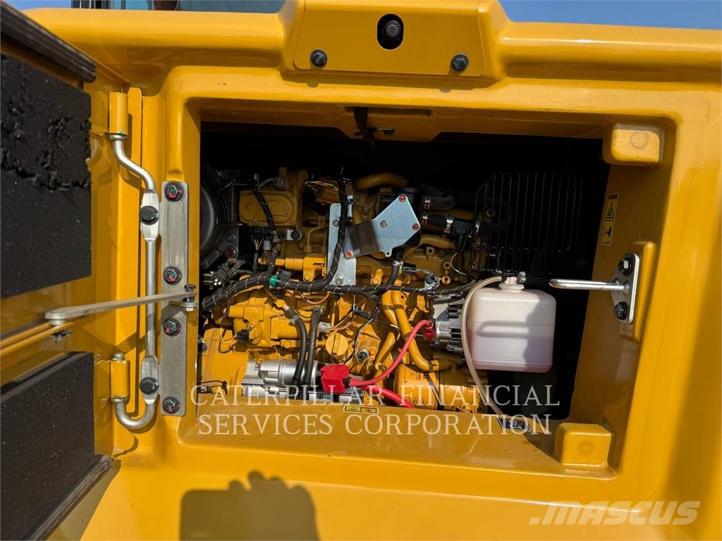 CAT 310-07 Paletli ekskavatörler