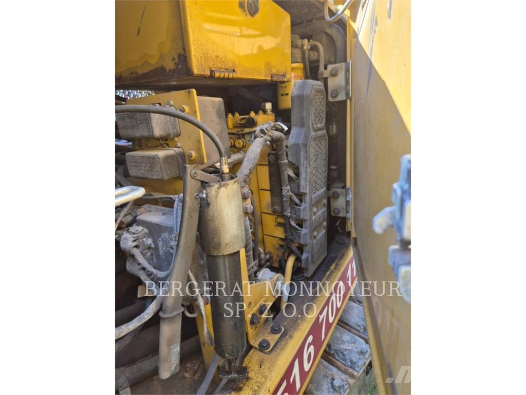 CAT 310-07 Pásová rýpadla