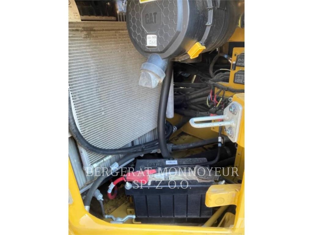 CAT 310-07 Rupsgraafmachines