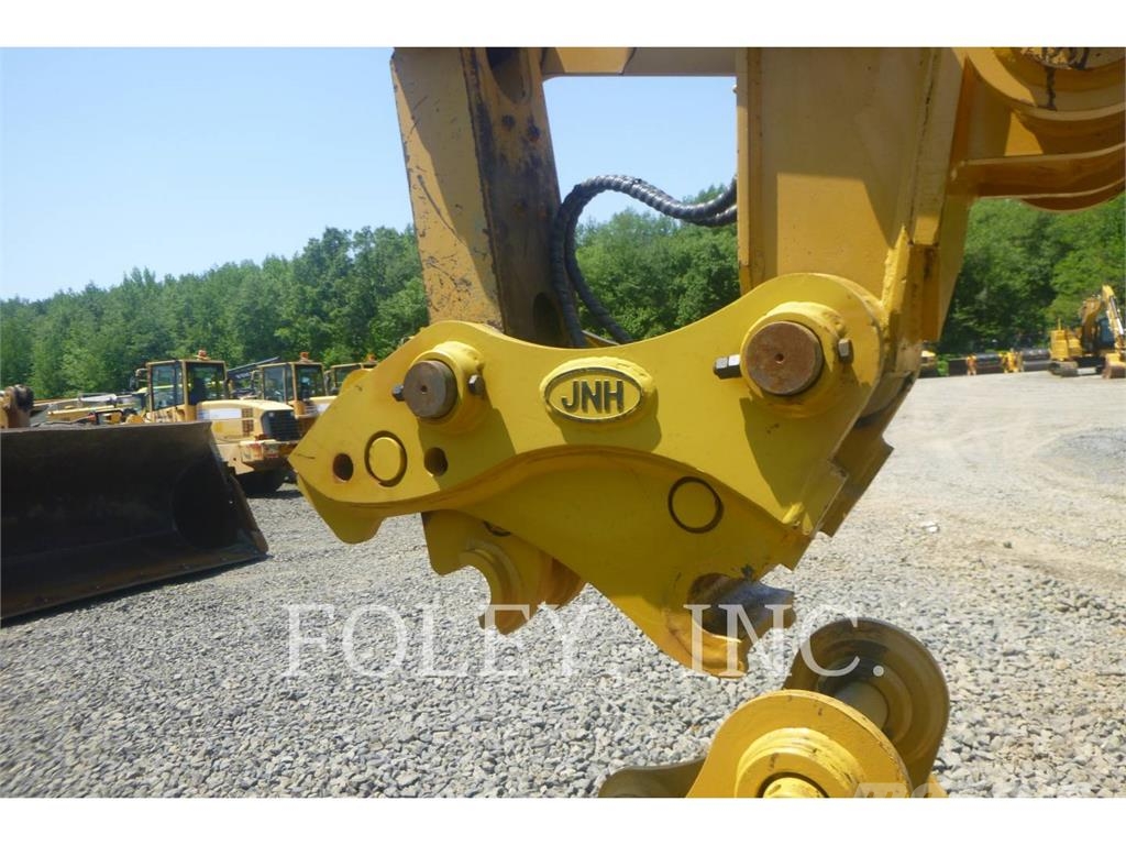CAT 312F Pásové rýpadlá