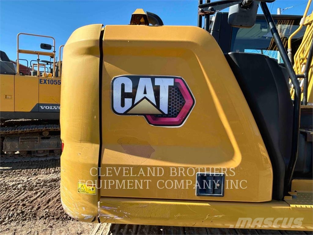 CAT 313-07 حفارات زحافة