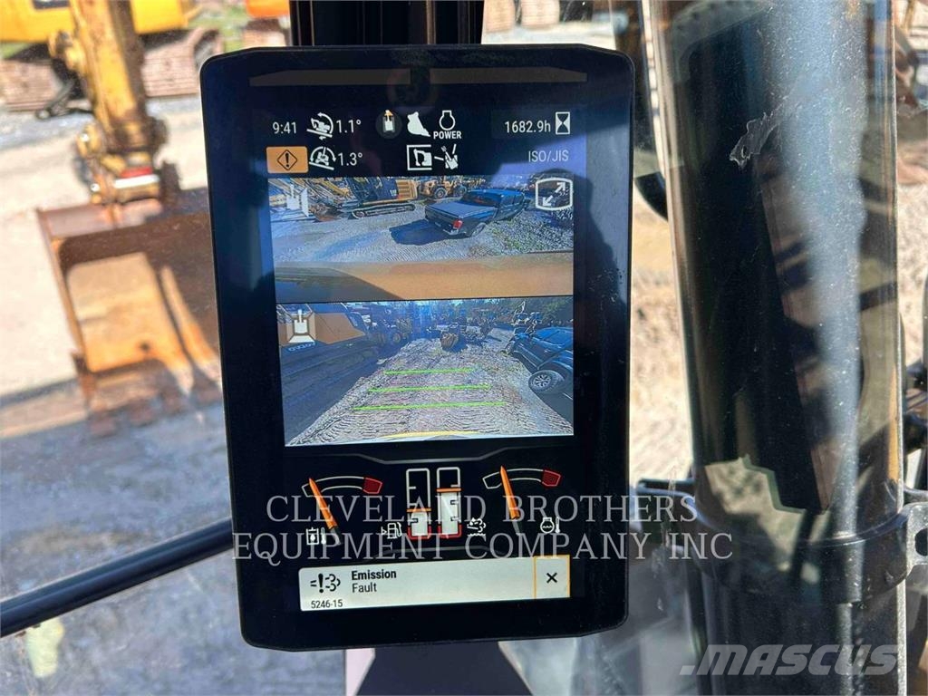 CAT 313-07 حفارات زحافة