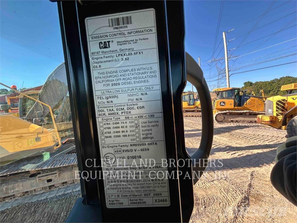 CAT 313-07 حفارات زحافة