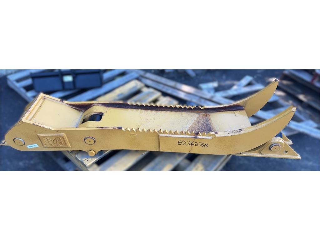 CAT 313-319 UTLITY THUMB PG AND WIDE TIP BUCKET 快速连接器