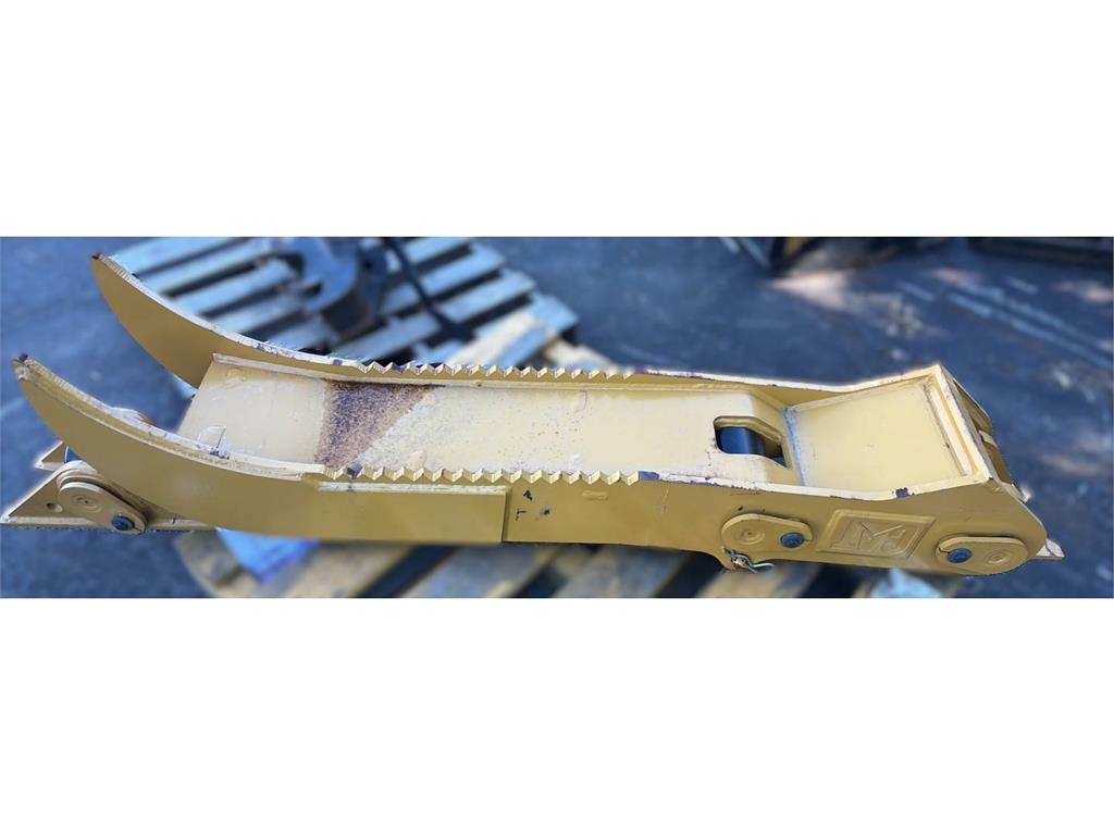 CAT 313-319 UTLITY THUMB PG AND WIDE TIP BUCKET 快速连接器