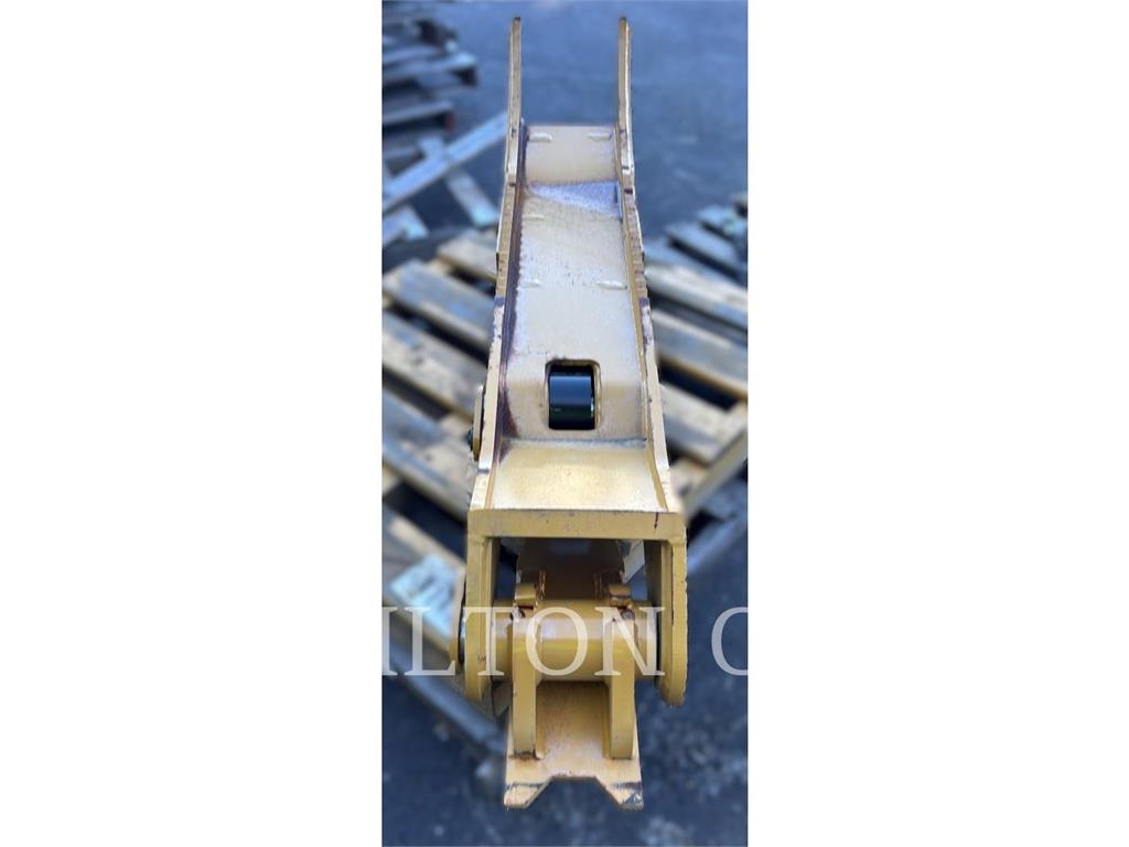 CAT 313-319 UTLITY THUMB PG AND WIDE TIP BUCKET 快速连接器