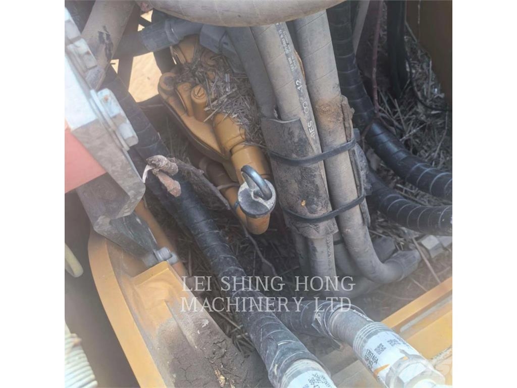 CAT 313D2GC Εκσκαφείς με ερπύστριες