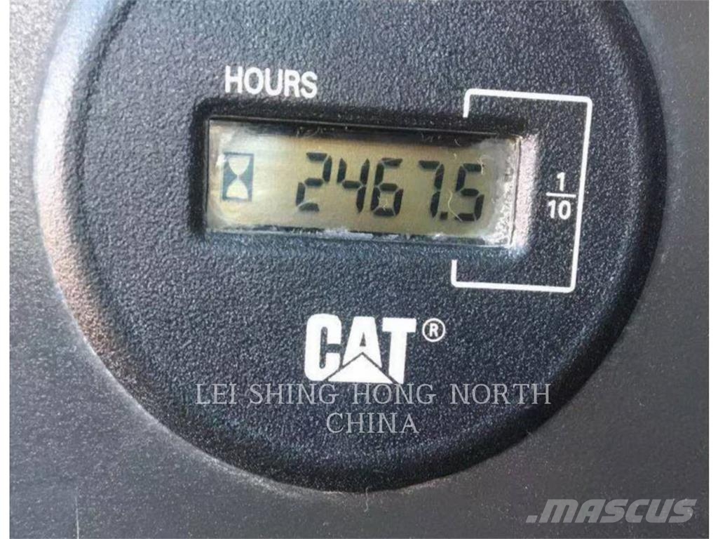 CAT 313D2GC Εκσκαφείς με ερπύστριες