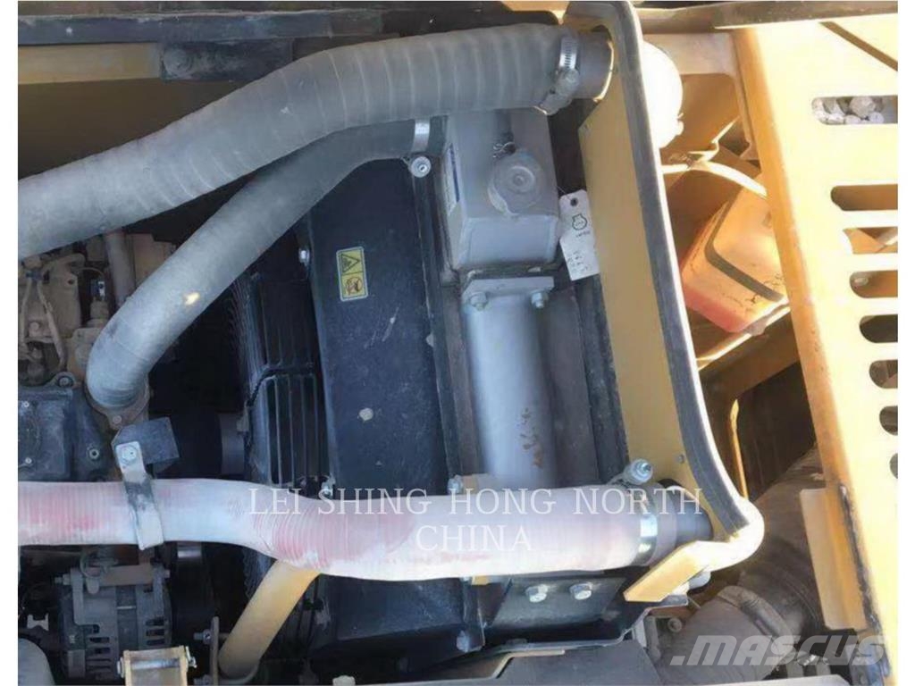 CAT 313D2GC Εκσκαφείς με ερπύστριες