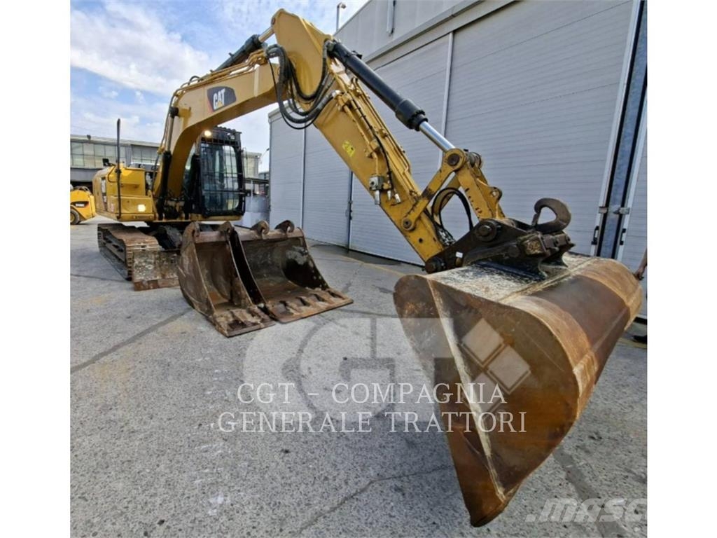 CAT 313FGC Paletli ekskavatörler