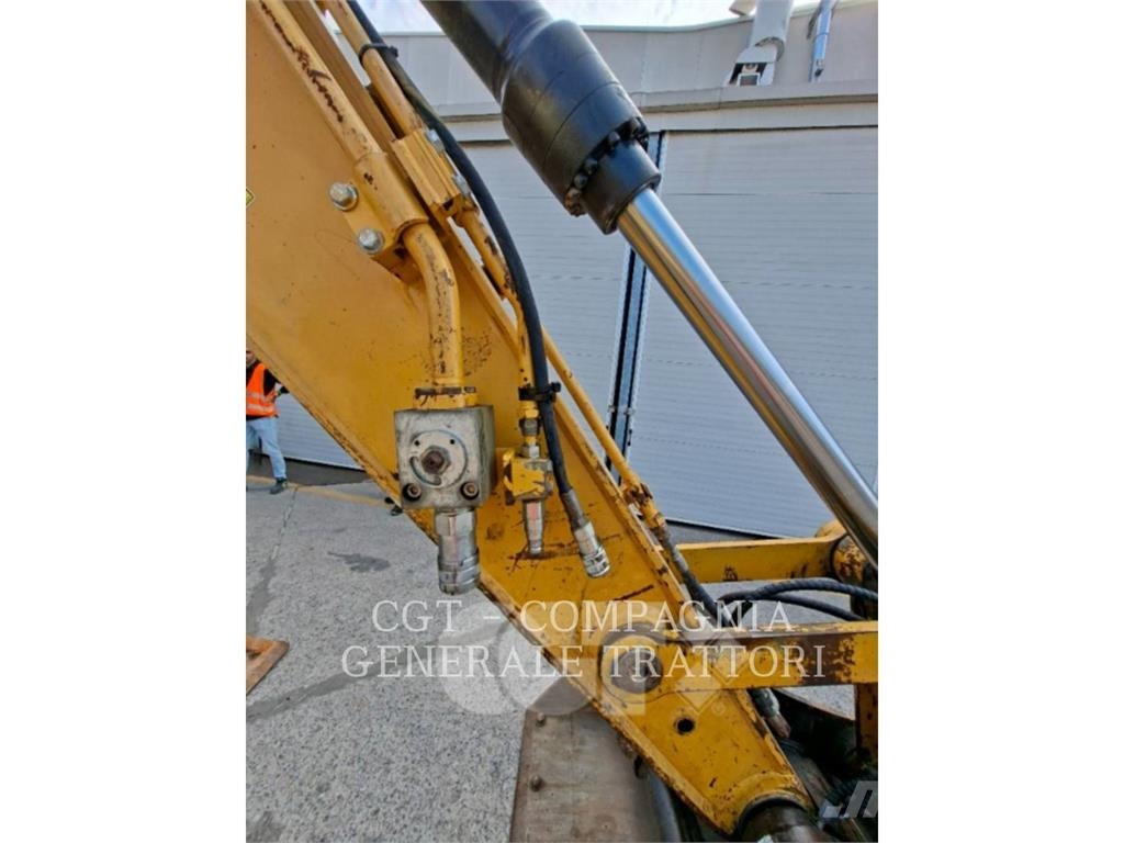 CAT 313FGC Paletli ekskavatörler