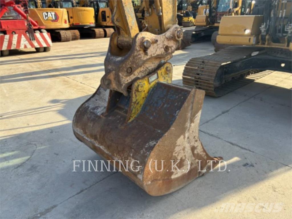 CAT 313GC Pelle sur chenilles