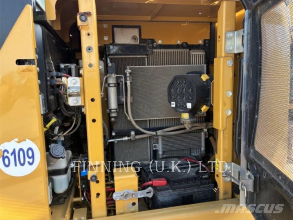 CAT 313GC Pásová rýpadla