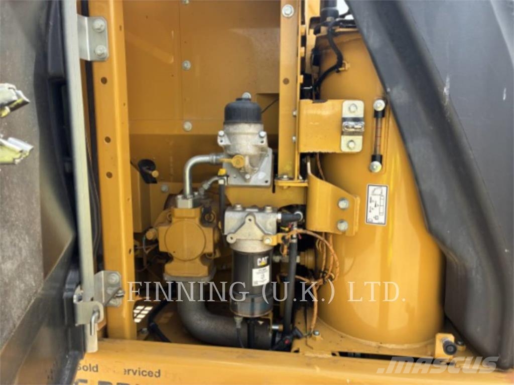 CAT 313GC Pásová rýpadla