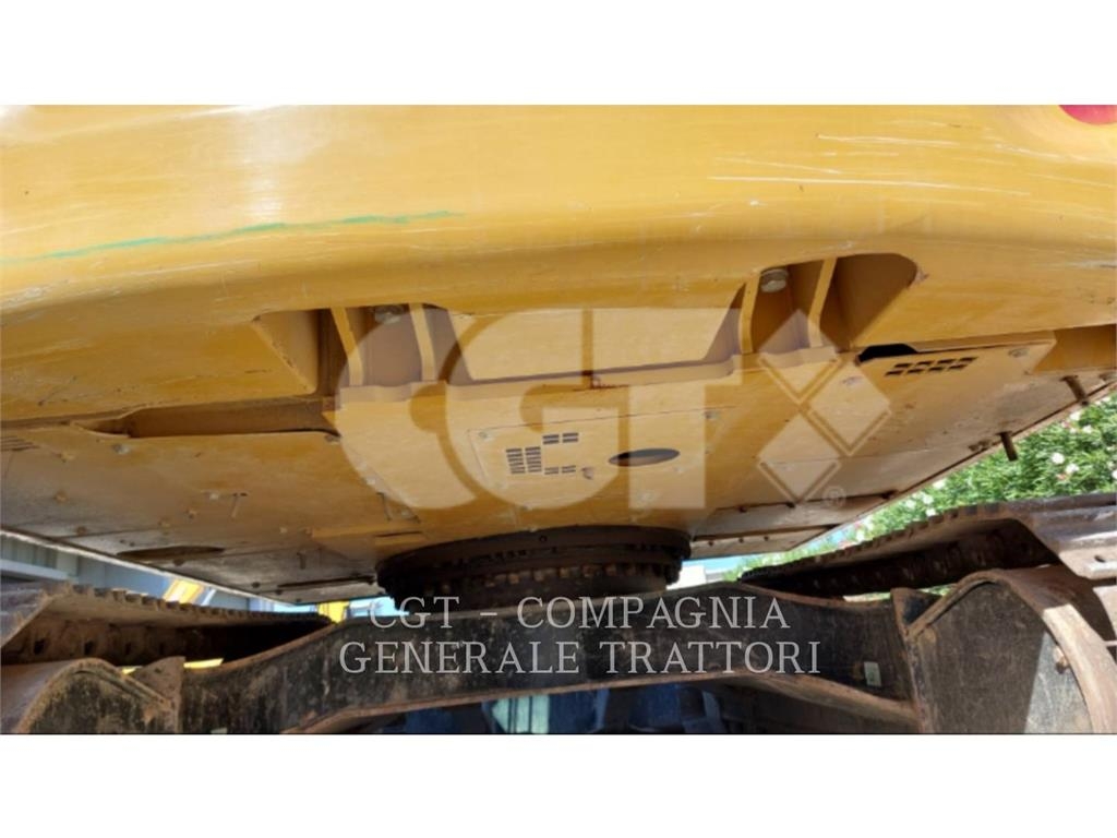 CAT 313GC Гусеничные экскаваторы