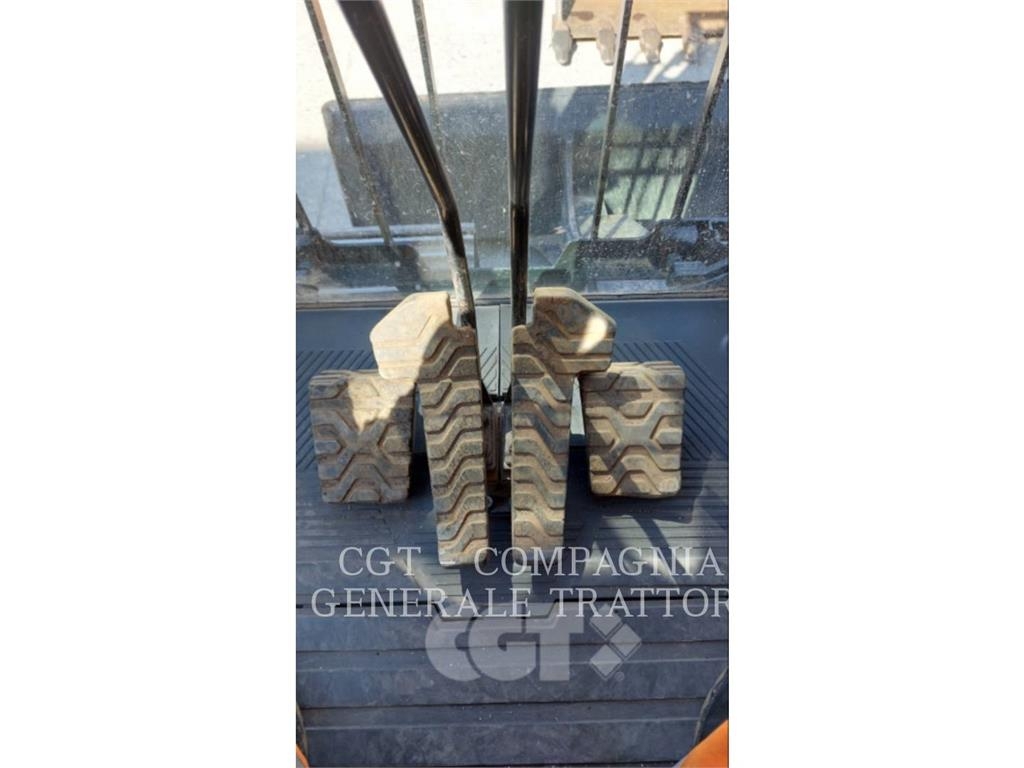 CAT 313GC Гусеничные экскаваторы