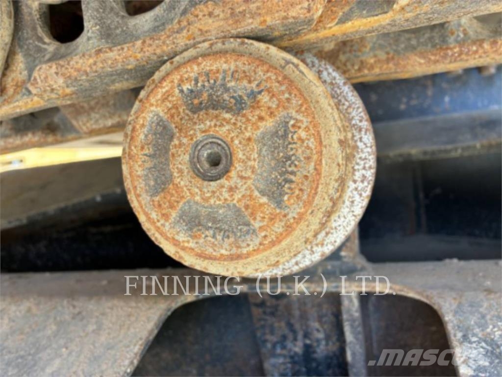 CAT 313GC Kāpurķēžu ekskavatori