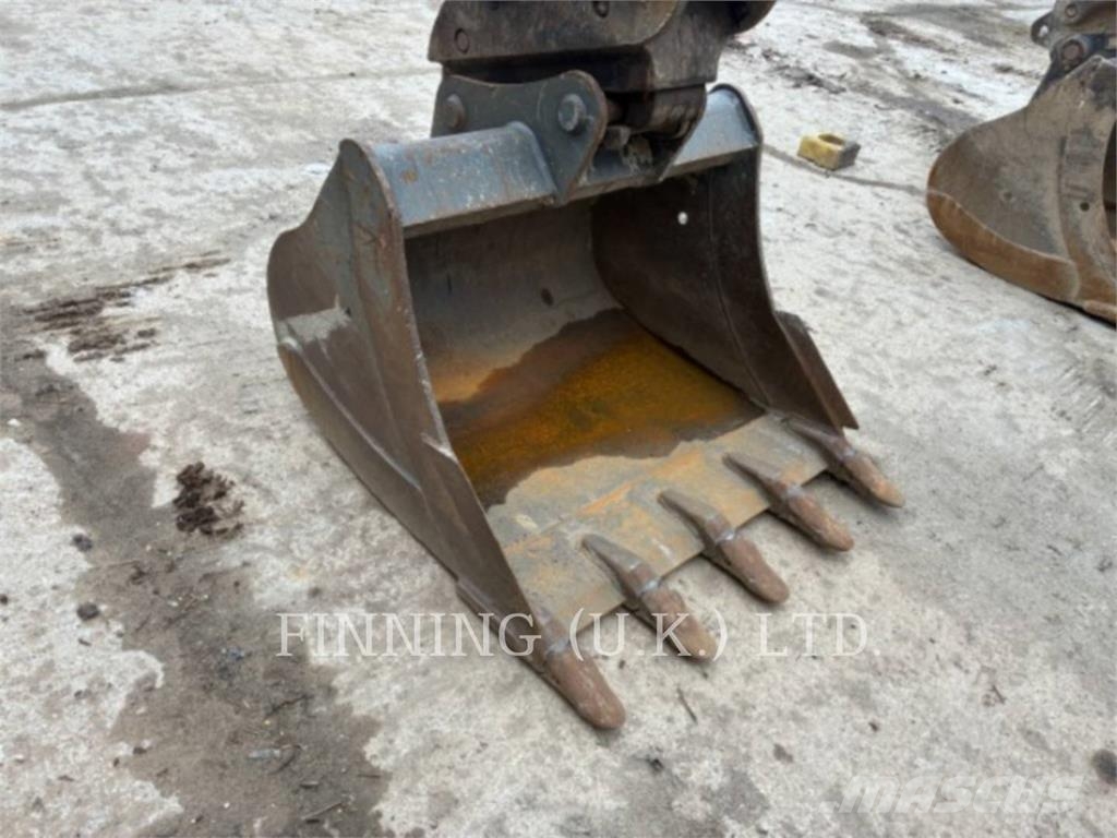 CAT 313GC Kāpurķēžu ekskavatori