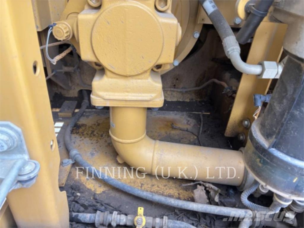 CAT 313GC Kāpurķēžu ekskavatori