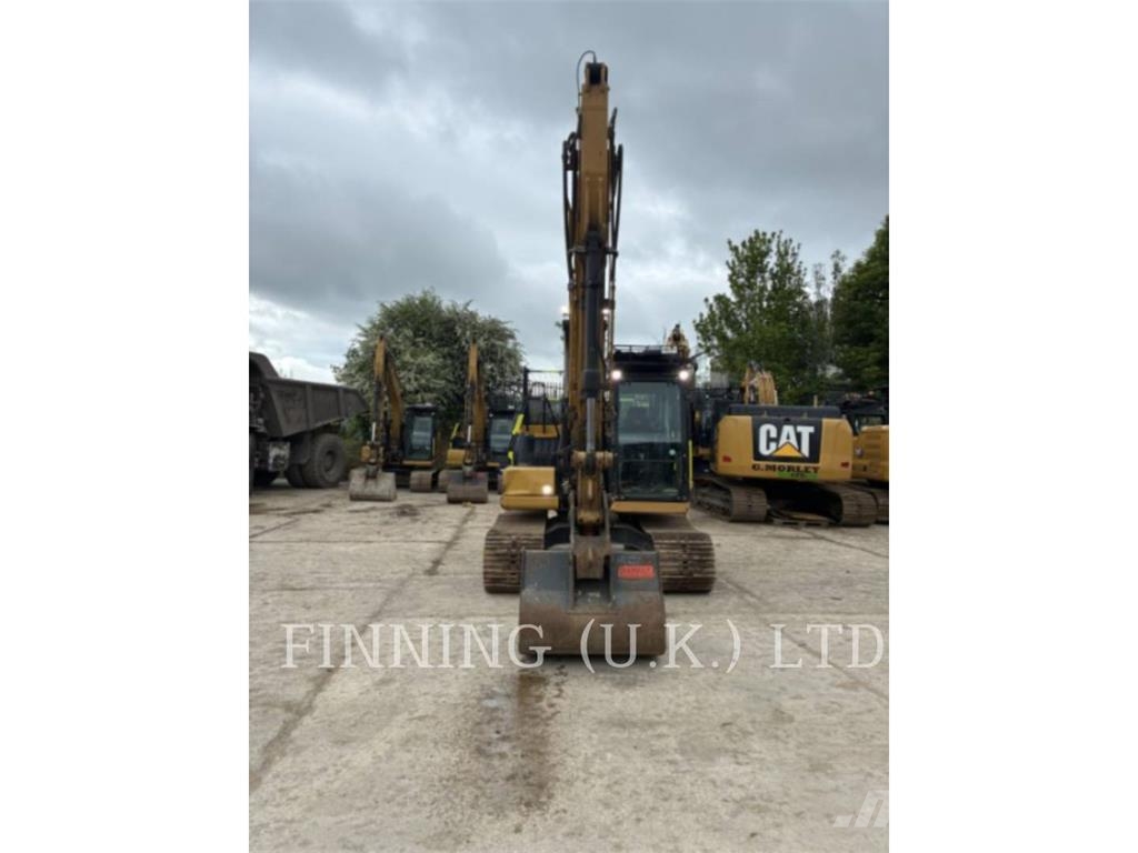 CAT 313GC Kāpurķēžu ekskavatori