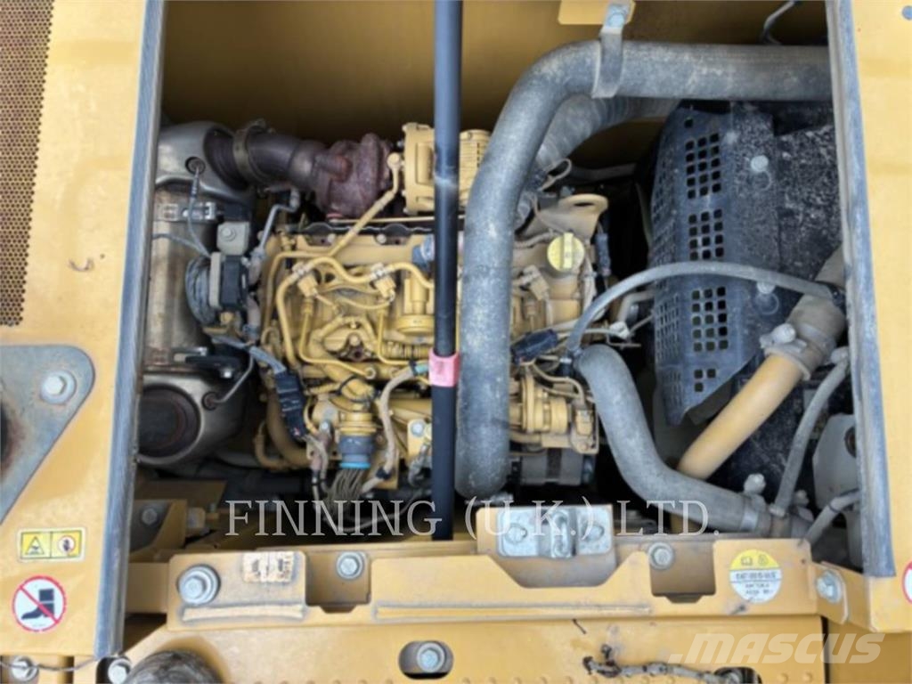 CAT 313GC Kāpurķēžu ekskavatori